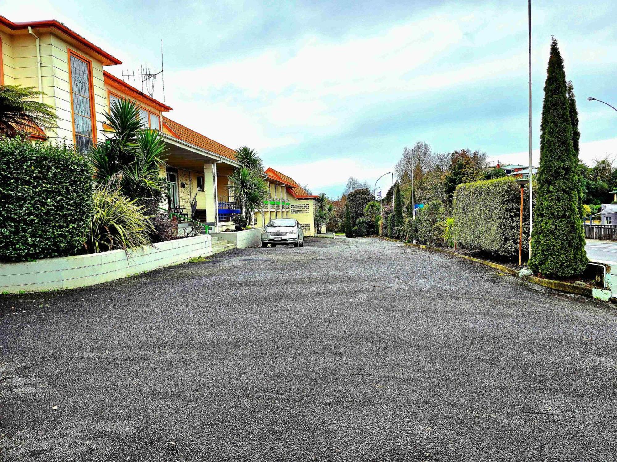 Putaruru Arms Motor Inn Exterior photo